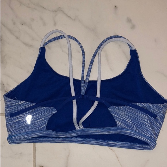 Lululemon girls sports bra - Picture 2 of 3